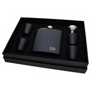 Personalized hip flask with engraved initials in a black gift set