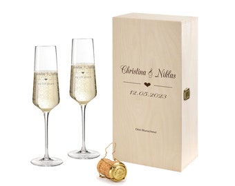 Regalo de boda | 2 copas de champán Leonardo como regalo para los novios con grabado del nombre de la boda como idea de regalo personalizada