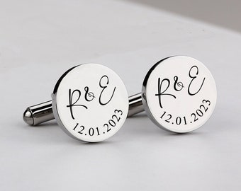 2 boutons de manchette ronds avec gravure du motif initiales 03 pour le mariage