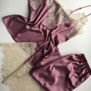 Silk pajama set with lace Bridal satin sleepwear Lace tank top and pants Silk Camisole deep V neck Loungewear Bridesmaid gift Gift for her imagen 4