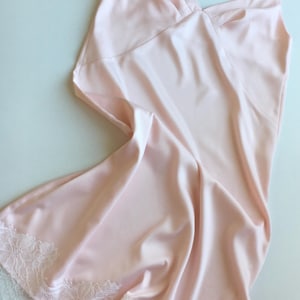 Bridal robe and nightgown set Silk robe kimono with lace trim Negligee Satin Midi slip dress Getting ready peignoir Lace robe with slip set image 12