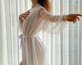 Bridal robe with Pearl sleeves Silk ivory robe for bride Wide tulle sleeves Wedding dressing gown White satin robe Morning Of Getting ready