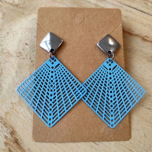 Pendientes rejilla azul