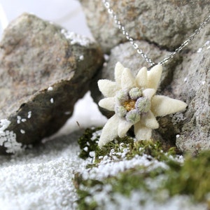 Edelweiss Necklace White Flower Pendant Aesthetic Floral Jewelry