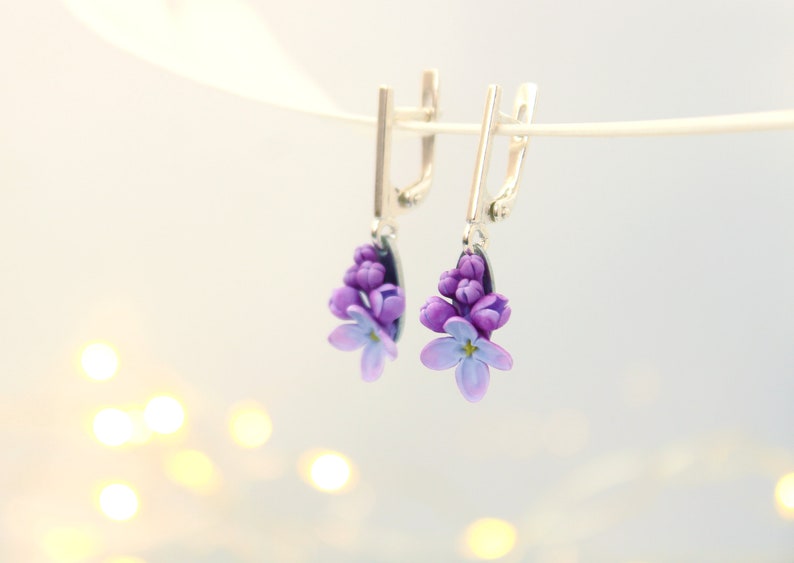 Mauve Lilac Flower Earrings on a 925 Sterling Silver Leverback Base Cottagecore Purple Floral Romantic Jewelry Vintage Style image 2