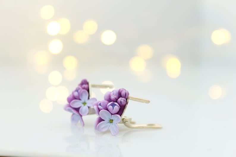 Jewelry purple floral Made on a 925 silver base. Leverback earrings lilac flowers