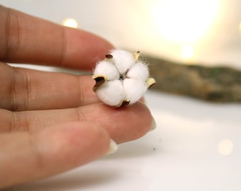 Сotton Boll Brooch Pin Symbol of Texas White Stuffed Pin Cottagecore Accessories