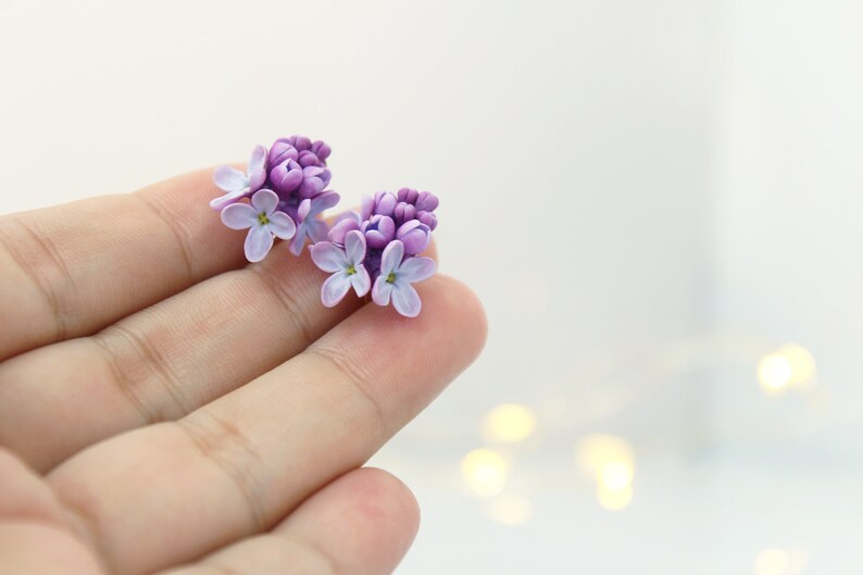 Jewelry purple floral Made on a 925 silver base. Leverback earrings lilac flowers