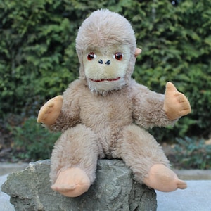 Old Monkey Toy 60-70s Vintage Natural Adorable Jointed Mohair Toy Stuffed Animals Woodland Decor Rare Collectible Toys