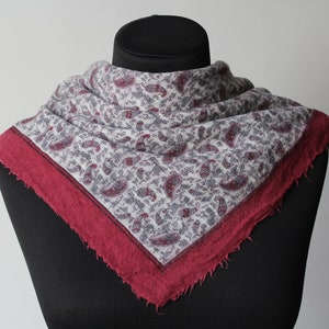 Wool Paisley Scarf Vintage Floral Pink Grey Neckerchief Dark Green Women&#39;s Shawl Gift for Mom Autumn Accessories for women Mother Day gift