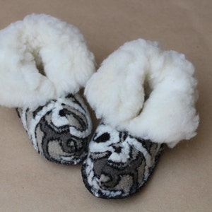 Schapenwol slippers Pasgeboren schoenen veilig zachte zool peuter laarsjes Warm Home schoenen voor kinderen Indoor laarzen Winter baby laarsjes Eco wieg schoenen