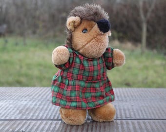 Erizo de peluche vintage de 25 cm con vestido a cuadros