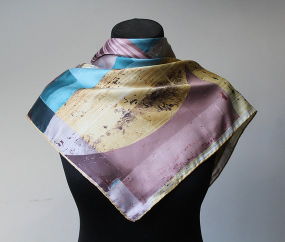 Vintage Silk Abstract Scarf Neckerchief Woman Sha… - image 8