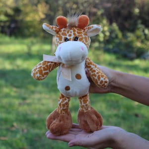 Vintage Giraffe plush toy 10"/Cute Cartoon Toys /Stuffed short-haired Giraffe/ Stuffed Wild Animals Toy /Gift for play or collection