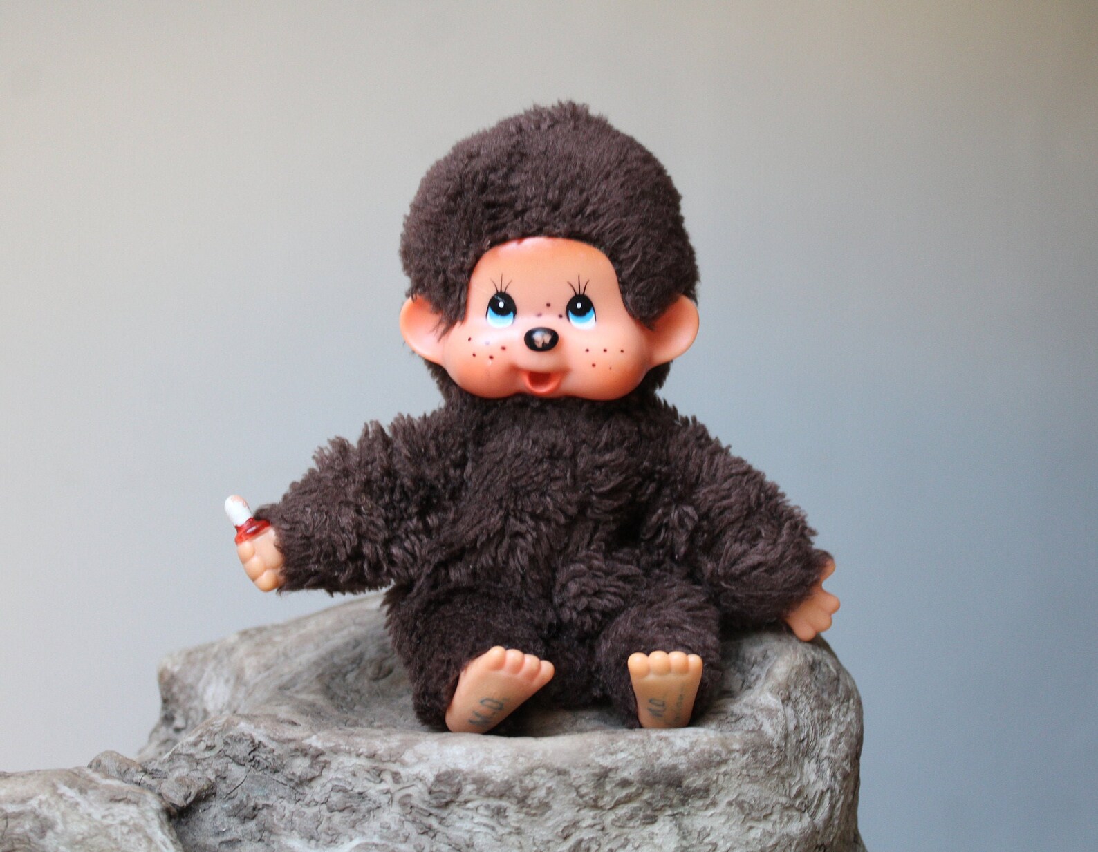 What is a Monchhichi?? It's a LOVE MONKEY! | A German Girl in America