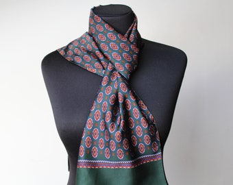 Vintage Mens Scarf Green Red Unisex Scarf Menswear Accessories Formal Scarf Tie Rack 80's Retro Man Ascot cravat Hipster Mod Gentleman Gift