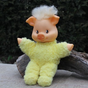 Vintage Rushton Style Pig Doll: Yellow Plush Toy with Rubber Face