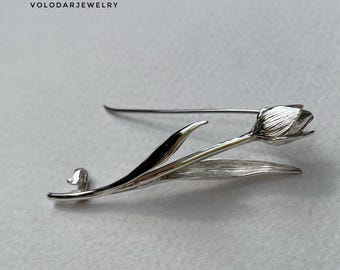 Tulip Brooch – Elegant Floral Pin for Dress or Jacket