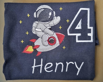 Geburtstags-Shirt Astronaut mit Zahl und Name