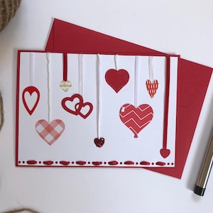 Biglietto con cuori, biglietto cuore fatto a mano