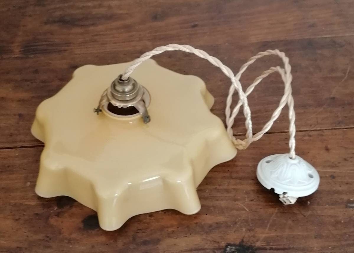 Suspension Opaline Jaune