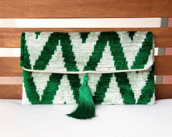 Green clutch bag, Green ikat bag, Ikat velvet bag, Evening bags, Wedding bag, Chevron ikat fabric, Boho bag, Trendy bags, handmade clutches