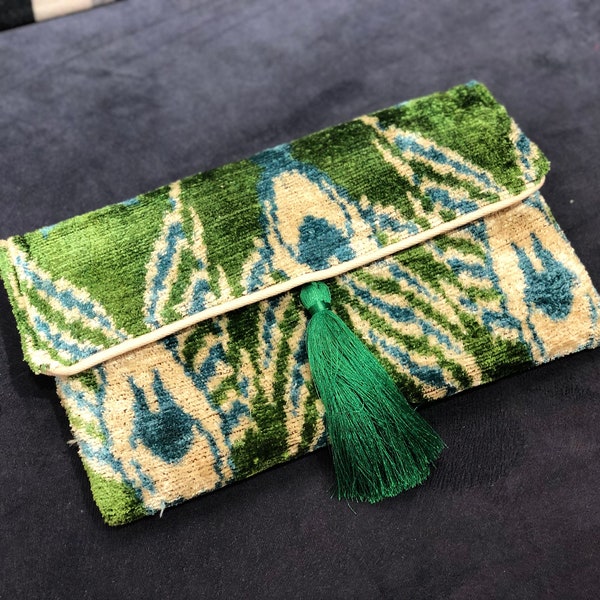 Pochette Ikat, Pochette verte, Sacs de mariage, Pochette de soirée, Sac Ikat vert, Sac Ikat en velours, Pochettes pour femme, Pochette en velours