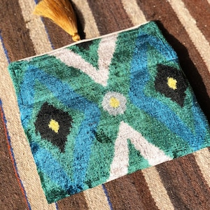 Green Ikat Clutch Bag, Green Clutch Bag, Evening Clutch Bag, Bridal Clutch Bag, Wedding Clutch Bag, Handmade Clutch Bag, Vintage Clutch Bag image 5