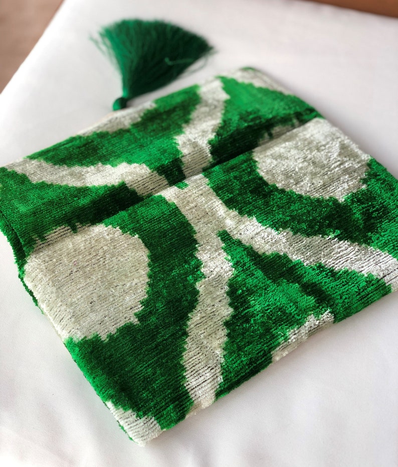 Green Velvet Ikat Bag, Green Ikat Clutch Bag, Boho Green Clutch Bag, Ikat Handbag, Handmade Clutch Bag, Wedding Clutch Bag, Chic Evening Bag image 8