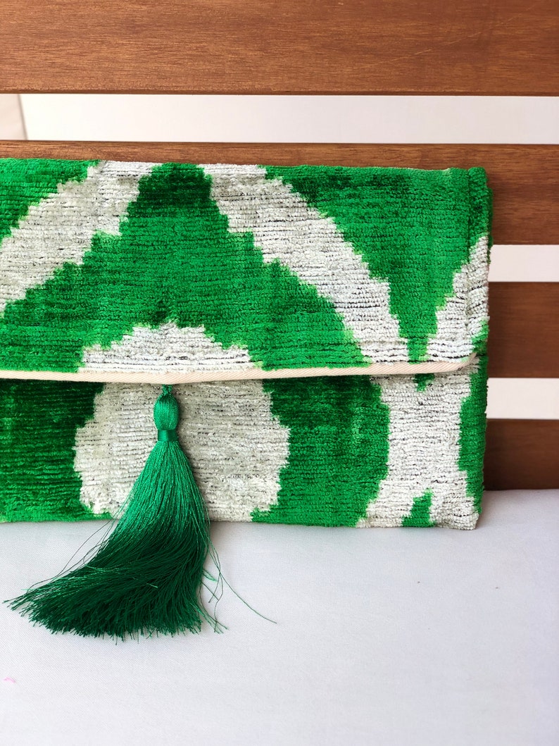 Green Velvet Ikat Bag, Green Ikat Clutch Bag, Boho Green Clutch Bag, Ikat Handbag, Handmade Clutch Bag, Wedding Clutch Bag, Chic Evening Bag image 4