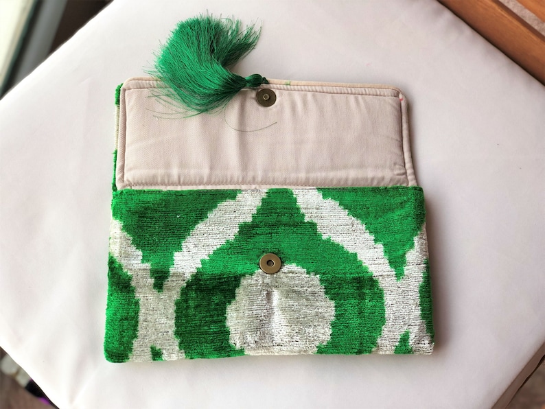 Green Velvet Ikat Bag, Green Ikat Clutch Bag, Boho Green Clutch Bag, Ikat Handbag, Handmade Clutch Bag, Wedding Clutch Bag, Chic Evening Bag image 10