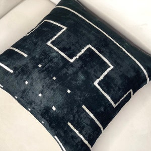 Plain black square ikat pillow cover, 2020 black and white ikat cushion cover, ikat pillowcases, decorative pillows, contemporary pillows image 5