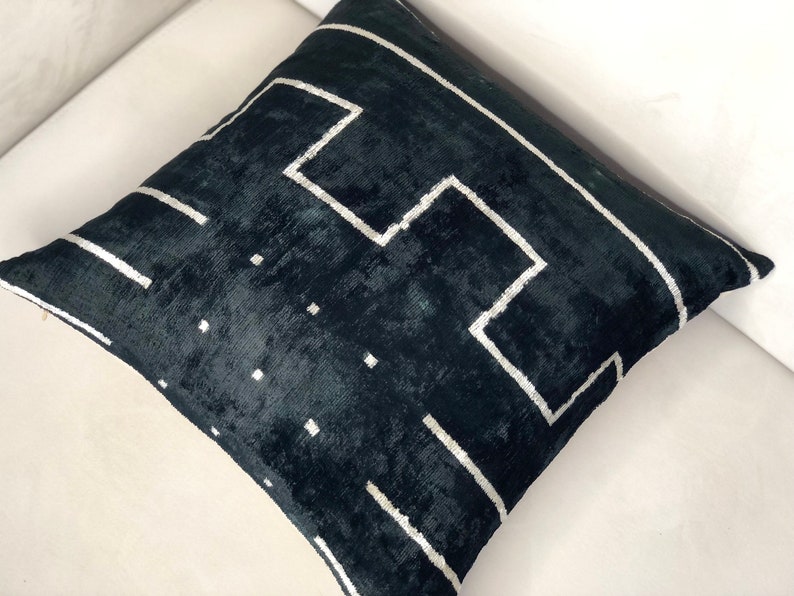 Plain black square ikat pillow cover, 2020 black and white ikat cushion cover, ikat pillowcases, decorative pillows, contemporary pillows image 5