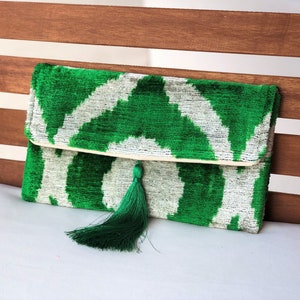 Green Velvet Ikat Bag, Green Ikat Clutch Bag, Boho Green Clutch Bag, Ikat Handbag, Handmade Clutch Bag, Wedding Clutch Bag, Chic Evening Bag image 3