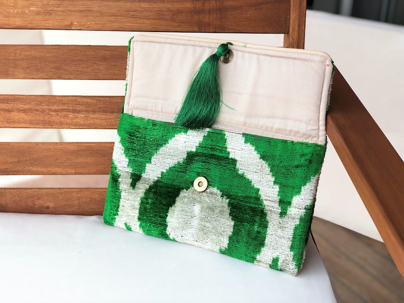 Green Velvet Ikat Bag, Green Ikat Clutch Bag, Boho Green Clutch Bag, Ikat Handbag, Handmade Clutch Bag, Wedding Clutch Bag, Chic Evening Bag image 6