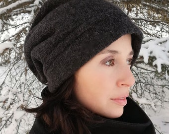 Warm Slouchy Hat, ultra soft, comfortable, polar fleece lining, high quality, ADJUSTABLE size, made in Montreal, perfect gift, fast shipping