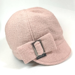Adjustable Boiled Wool Cap, high quality fabric, 6 panels, warm, soft, comfortable, adjustable size, fast shipping. Made in Montreal