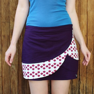 Vintage mini tulip skirt Size M Festival short skirt Floral pattern skirt Summer skirt Cotton flirty fairy skirt Purple white pink skirt image 1