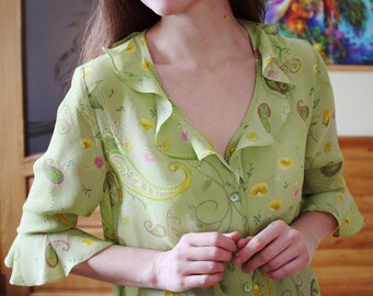 Vintage paisley flowers blouse Size L Rustic top Flirty women&#39;s blouse Floral green yellow pink shirt Hippie folk frill blouse Size M US 10