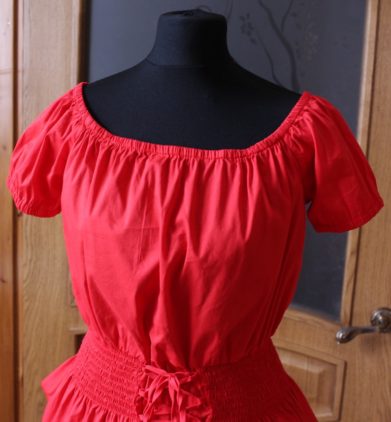 Vintage red scarlet karmen blouse Size XS Elastic waist top Flame scarlet blouse Peasant cotton top Puff sleeves romantic shirt Rustic top