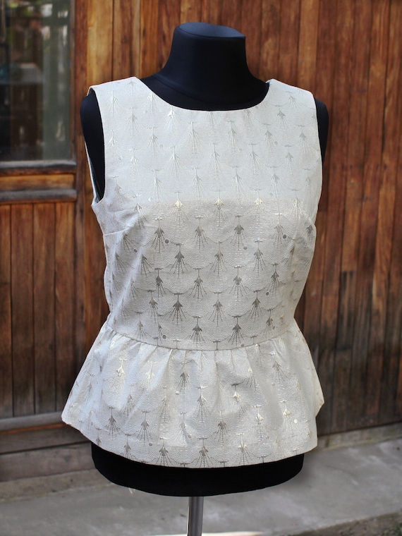 Vintage Gold Mosaic Sleeveless Top: Metallic Fiber Festive Tank (US Size 16)