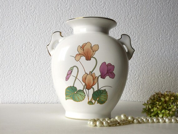 Mid Century Modern Japanese Vase: White & Gold Floral Art Deco - Etsy