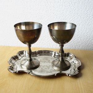 Vintage Silver plated Wine goblets set of 2 / Cambridge Plate footed wine goblets / s.p. wine goblets made in Canada