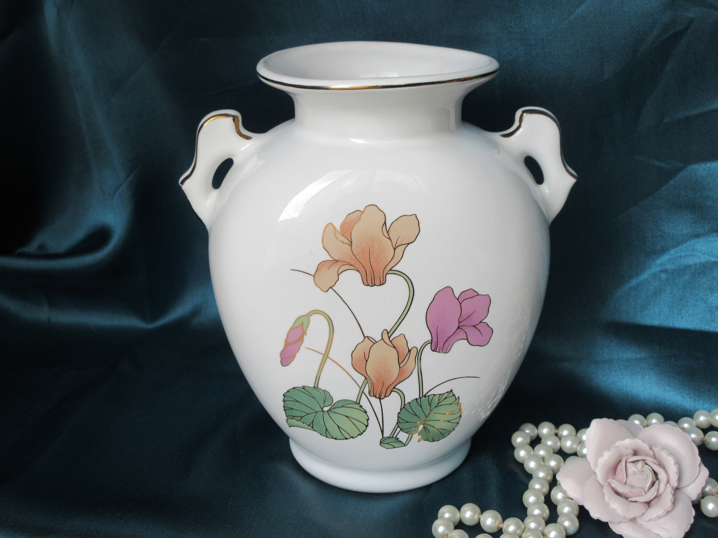 Mid Century Modern Japanese Vase: White & Gold Floral Art Deco