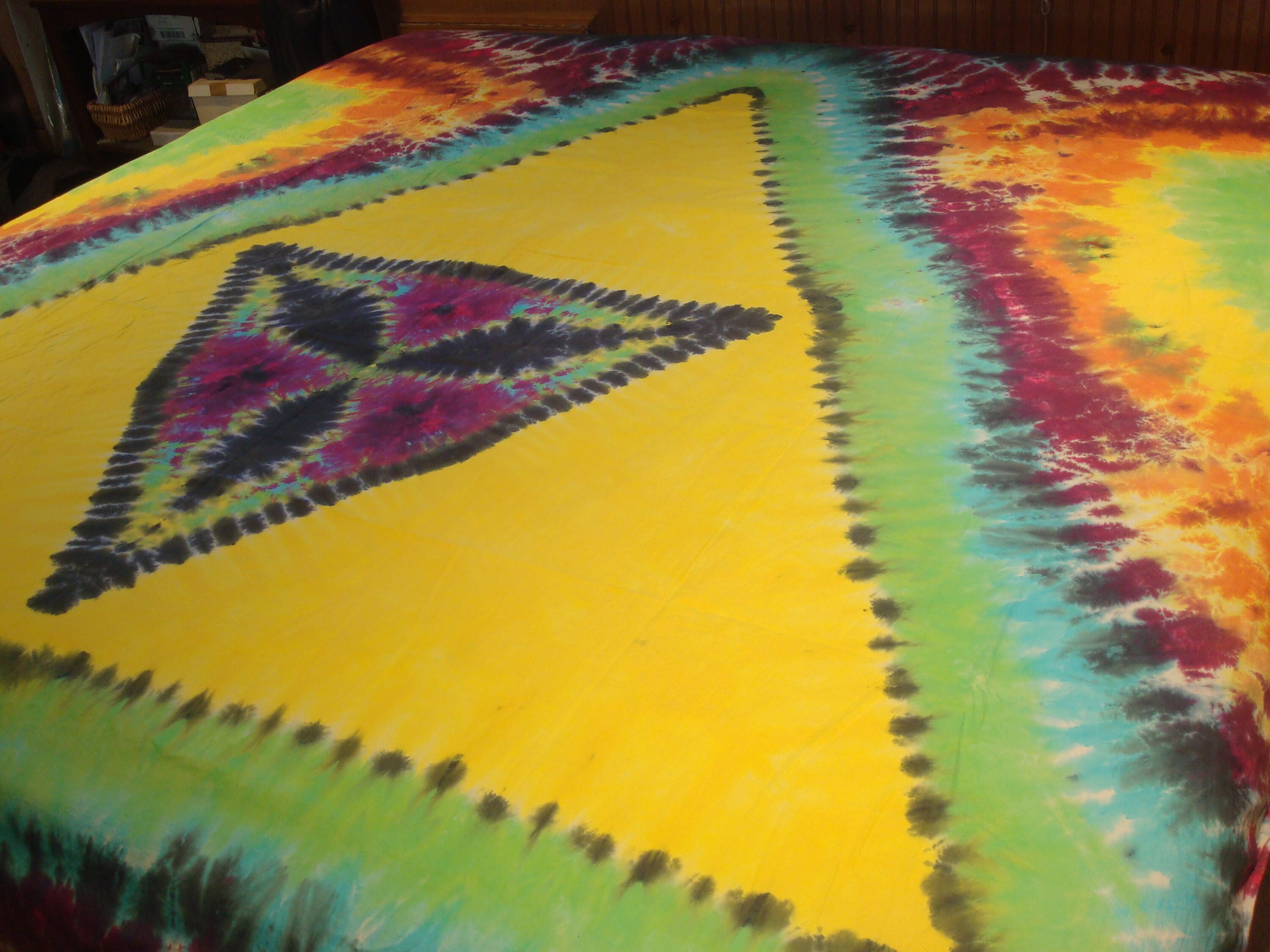 Handdyed Tie Dye Wallhang Tapestry Bright Large Triforce Etsy UK