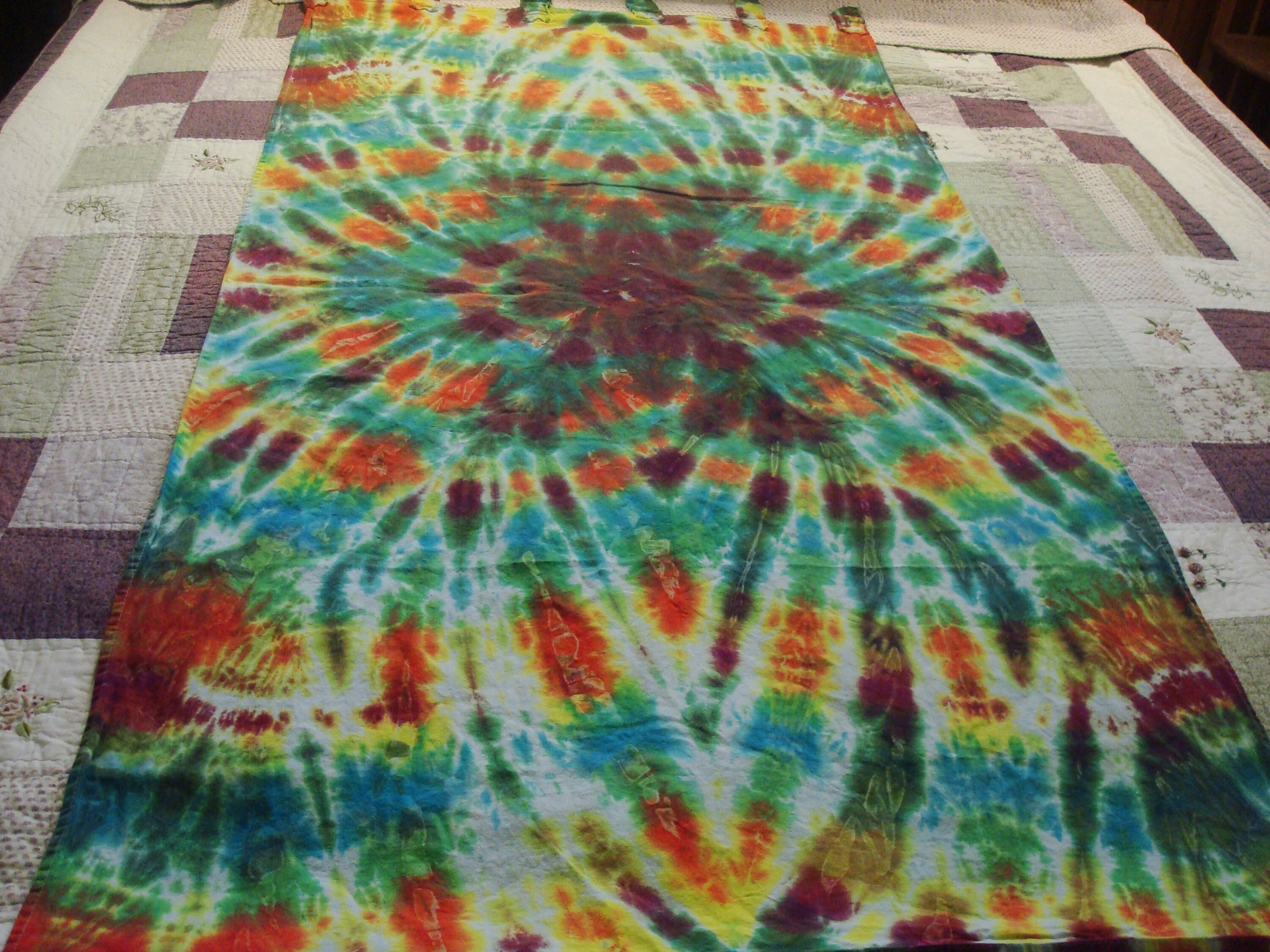 Handmade Tie Dye Wallhang Tapestry Orange/green 8 Corner Etsy