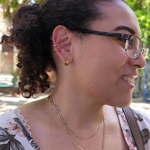 Manguito de pendiente cruzado para caracola, no se necesita perforación, clip en la caracola de oreja, aspecto de perforación múltiple
