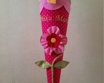 Schultüte/Zuckertüte aus Stoff mit Name-Blume-Pink