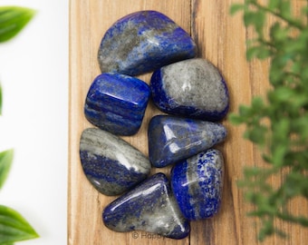 LAPIS LAZULI CRYSTAL / Tumbled Lapis Lazuli Crystal for Spirituality, Enlightenment & Wisdom