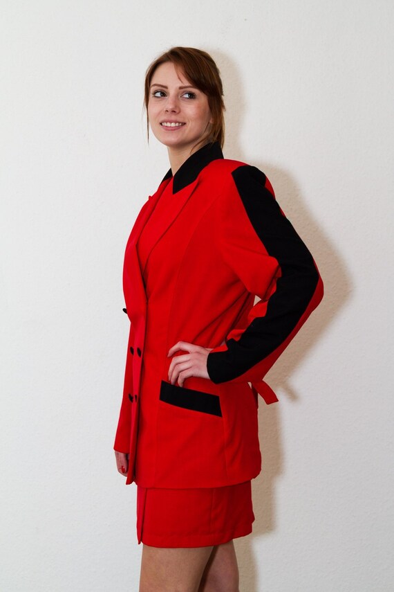 Set: Blazer + skirt